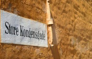 Med lokal SEO skal du kun konkurrere mod lokale konkurrenter. Derfor er din by genvejen til flere kunder.