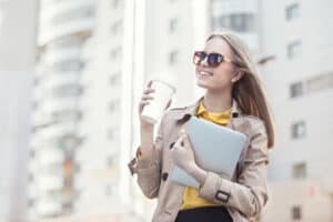 Suppler din markedsføring med influencer marketing. Vælg din influencer efter din målgruppe og kom i kontakt med potentielle kunder.